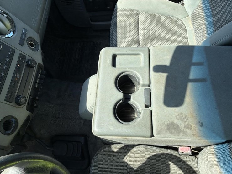 2011-ford-f550-image-20