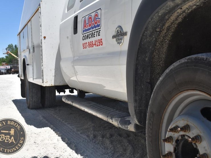2012-ford-f450-image-11