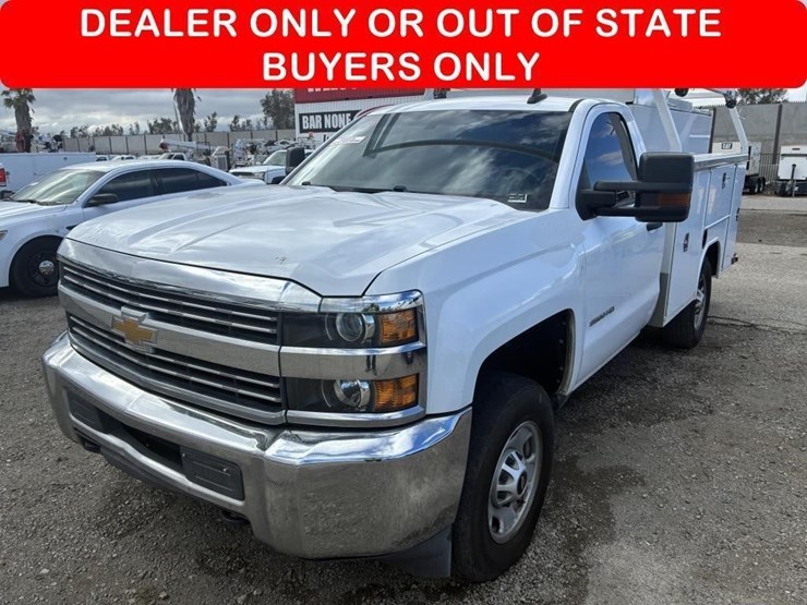 2018-chevrolet-2500hd-image-1