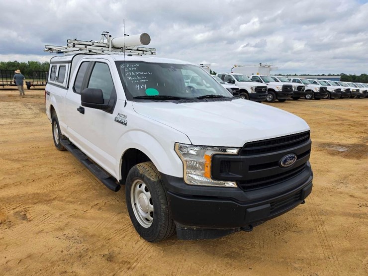 2019-ford-f150-image-4