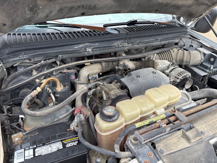 2001-ford-f350-image-15