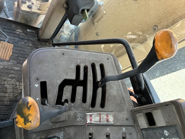 1999-john-deere-6410-image-24