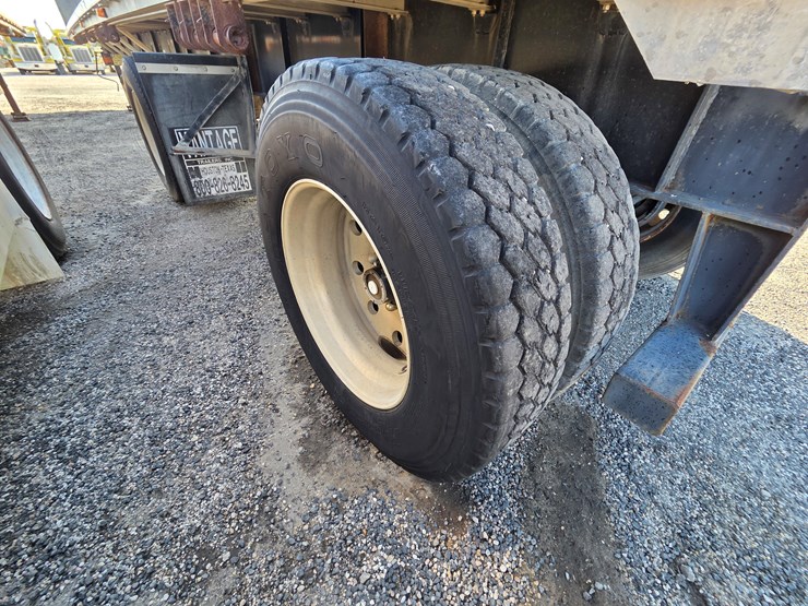 1995-transcraft-48ft.-flatbed-trailer-image-8