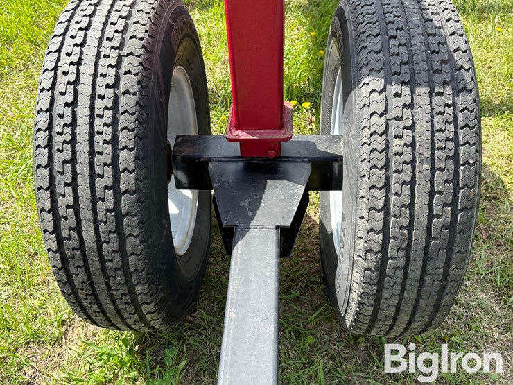 2019-industrias-america-825-round-hay-bale-wagon-image-20