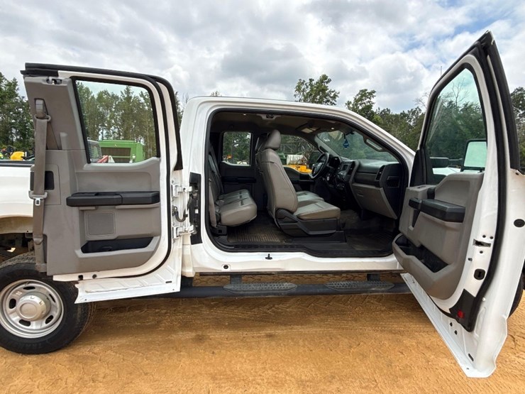 2018-ford-f250-image-7