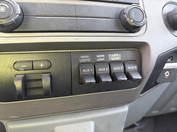2016-ford-f250-sd-image-17