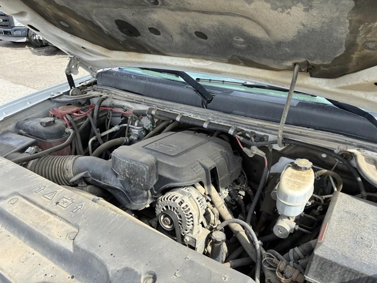 2012-gmc-2500hd-image-8