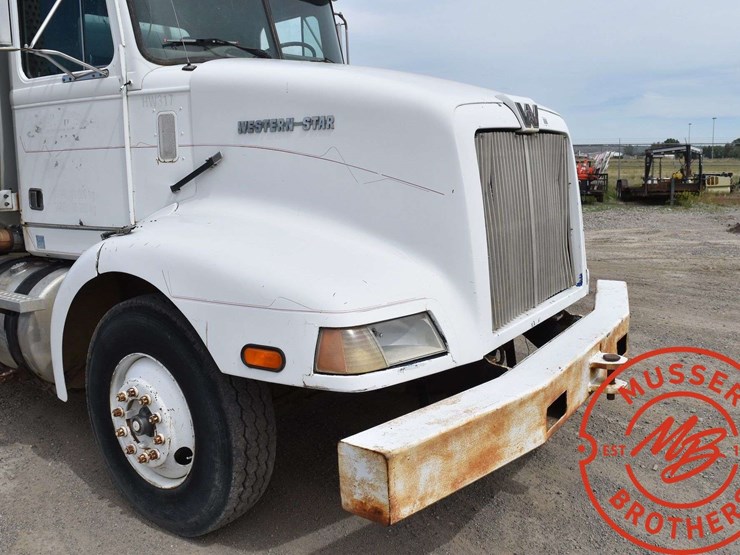 1992-western-star-3864s-image-15