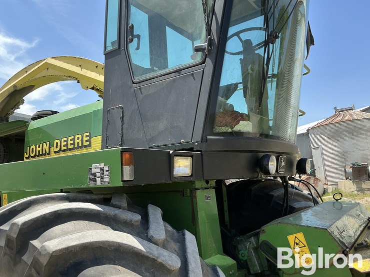 1998-john-deere-6850-image-15
