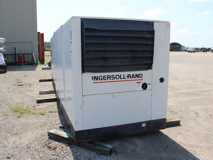 #1016-•-1993-ingersoll-rand-rotary-screw-ssr-ep200-air-compressor-image-2