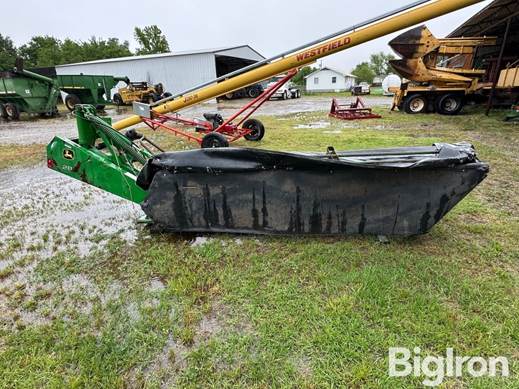 john-deere-285-image-6