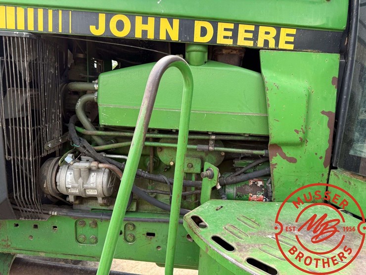 1992-john-deere-4960-image-10