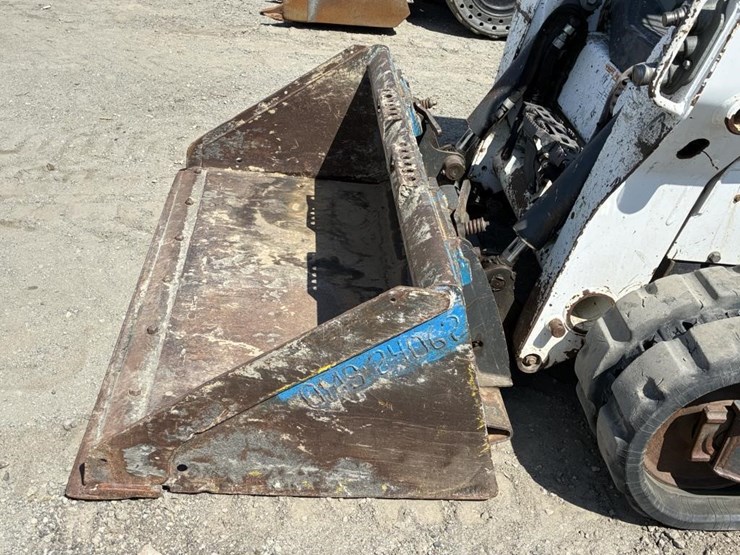 2019-bobcat-t595-image-5