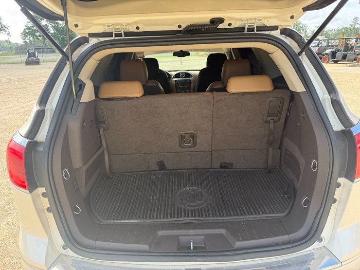 buick-enclave-image-5