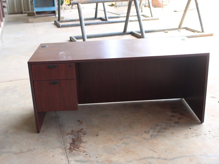 #1054-•-office-furniture-image-5