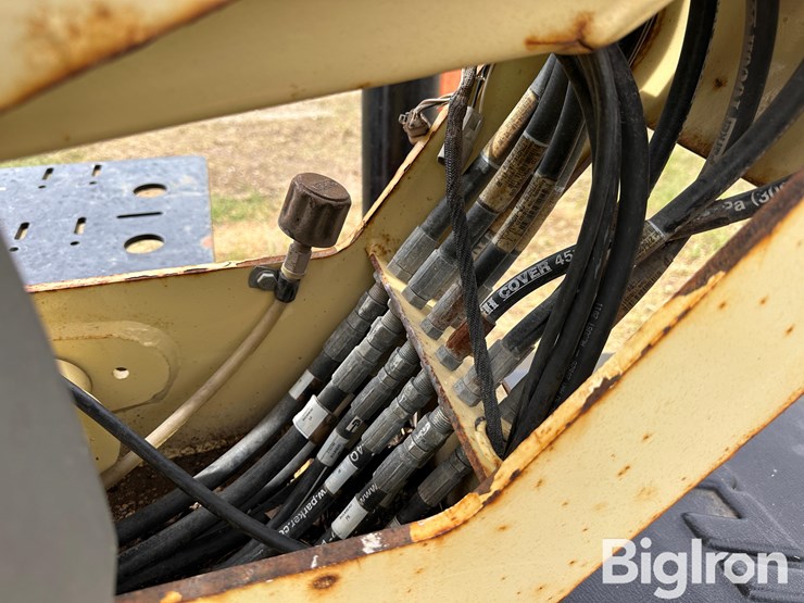 2012-jlg-t500j-image-10