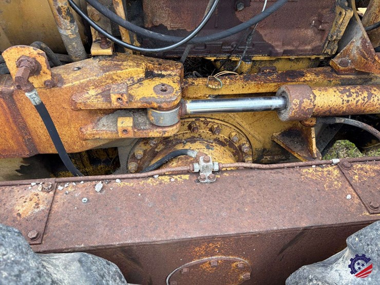 caterpillar-130g-image-60
