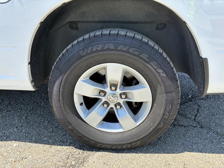 2019-dodge-1500-image-7