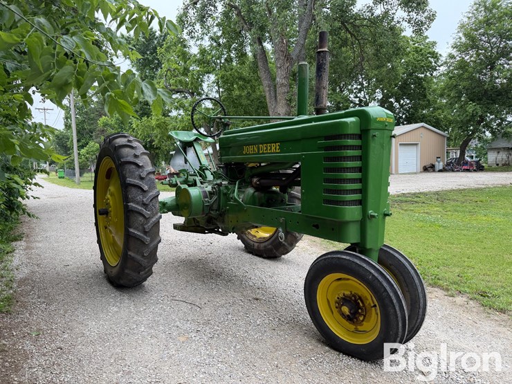 1944-john-deere-b-image-3