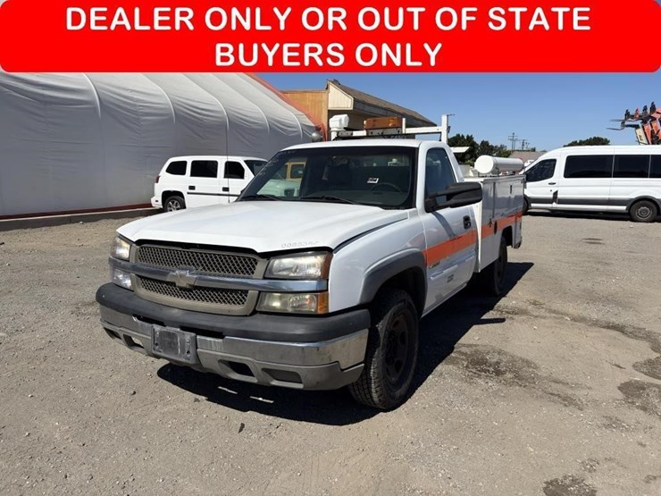 2003-chevrolet-silverado-2500-image-1