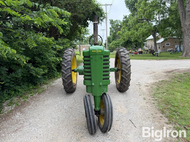 1944-john-deere-b-image-2