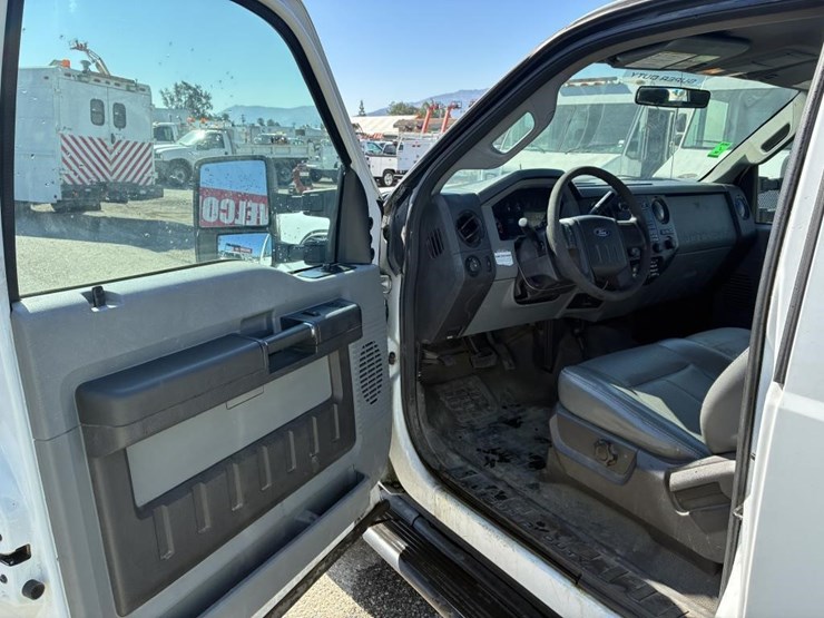 2011-ford-f250-sd-image-15