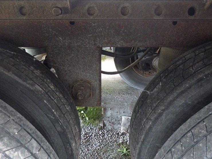 2005-utility-4000d-x-image-14