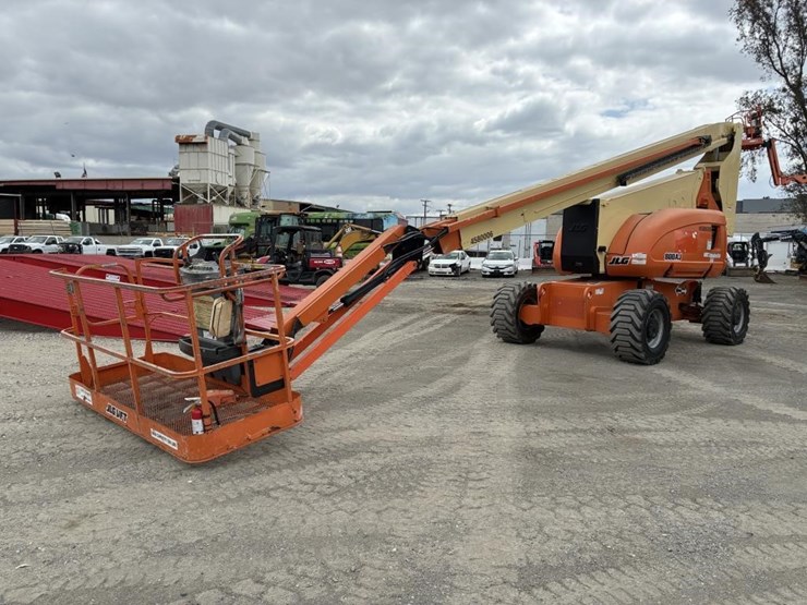 2008-jlg-800aj-image-1