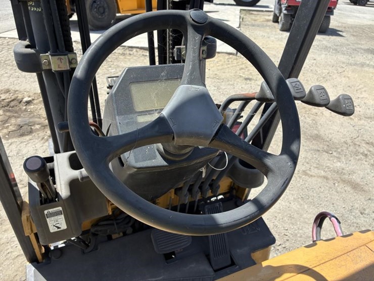 2005-caterpillar-ec18k-image-13