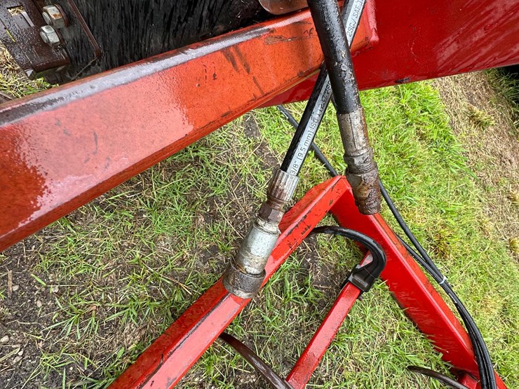john-deere-640-image-10