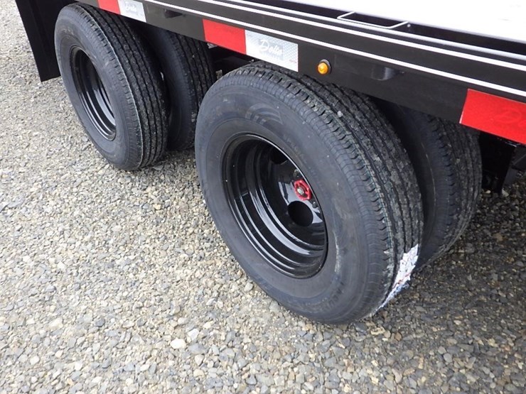 2026-delta-26'-t/a-tilt-deck-trailer-image-17