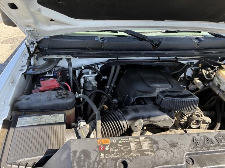 2011-chevrolet-2500hd-image-7
