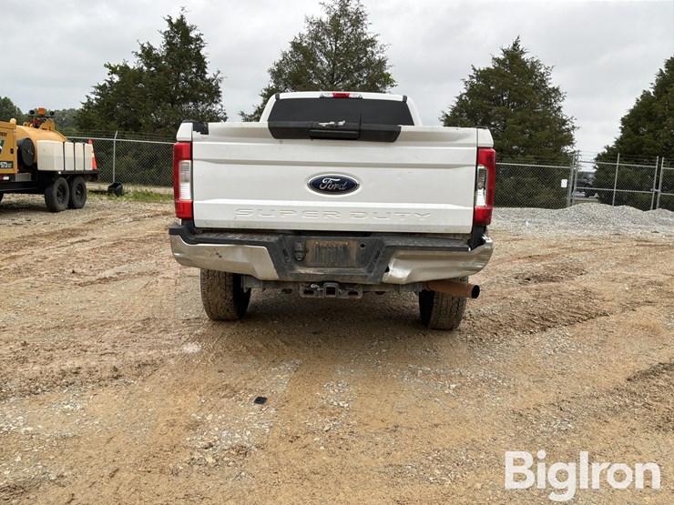 2018-ford-f250-xl-image-6