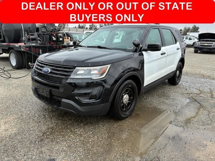 2018-ford-explorer-police-interceptor-image-1