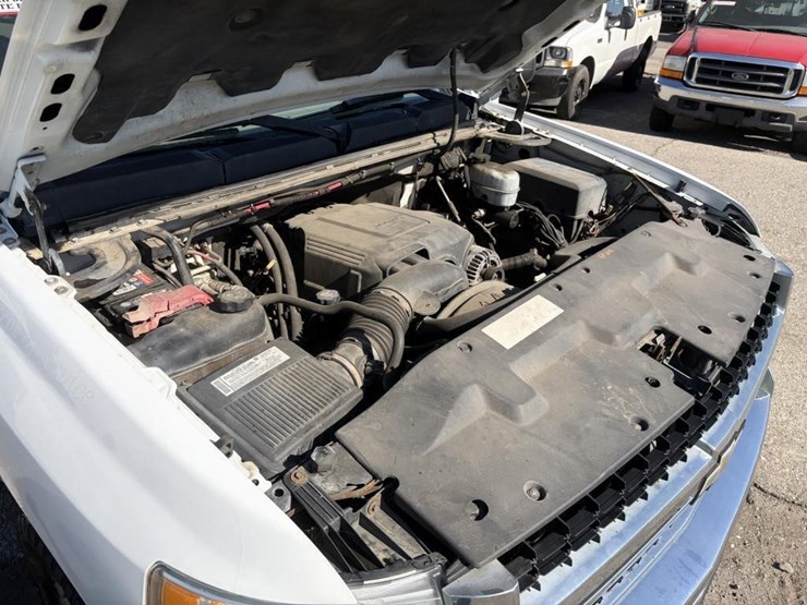 2008-chevrolet-2500hd-image-10