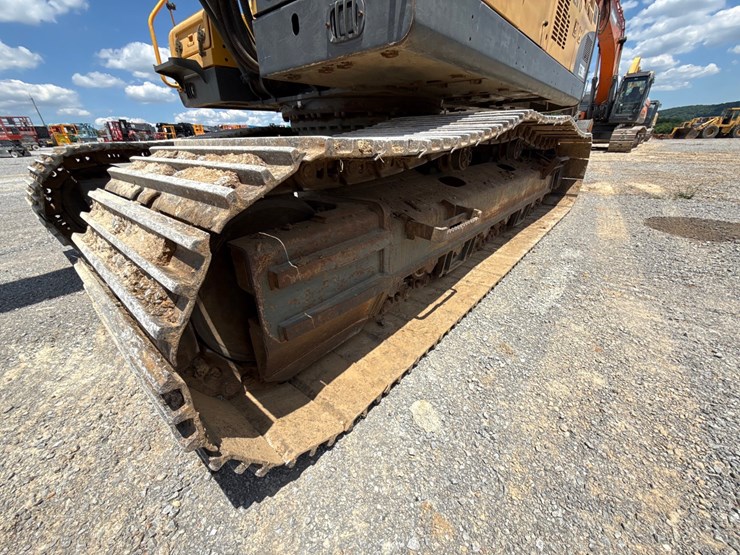 volvo-ec330b-lc-image-18