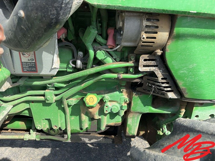 2023-john-deere-5075gn-image-10