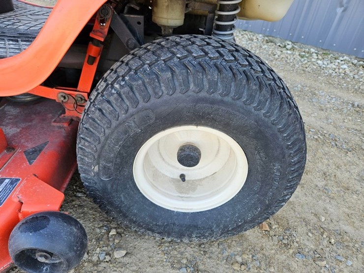 kubota-t1760-image-11