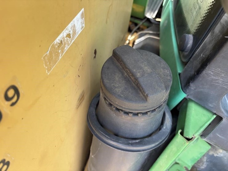 john-deere-6420-image-51