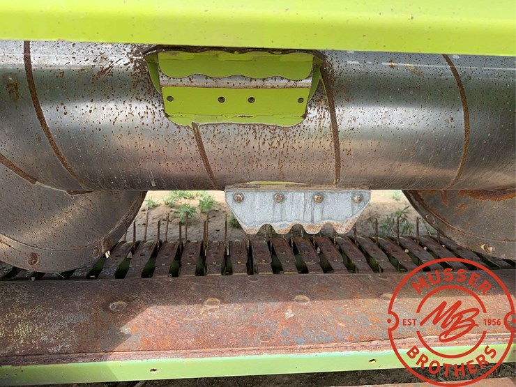 2014-claas-380-image-15