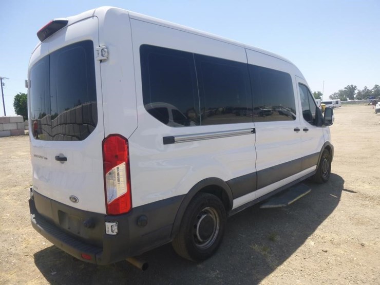 2020-ford-transit-image-4