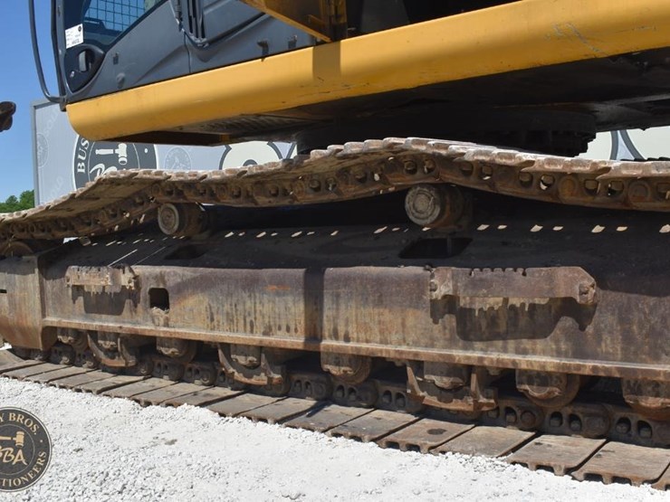 2010-deere-350d-lc-image-41