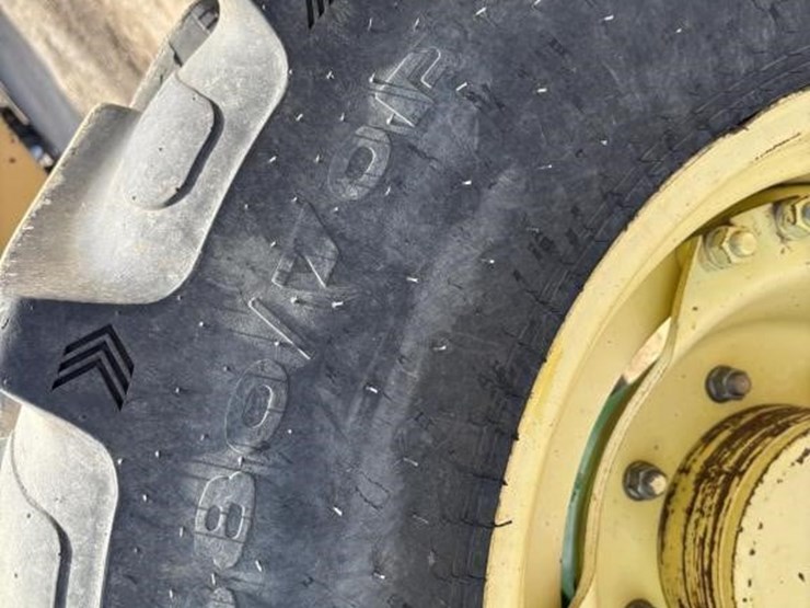 john-deere-6420-image-29