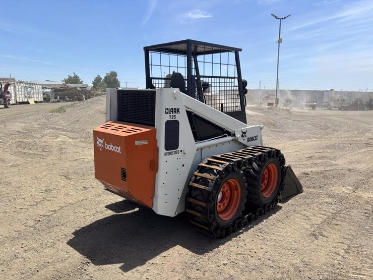 bobcat-725-image-3