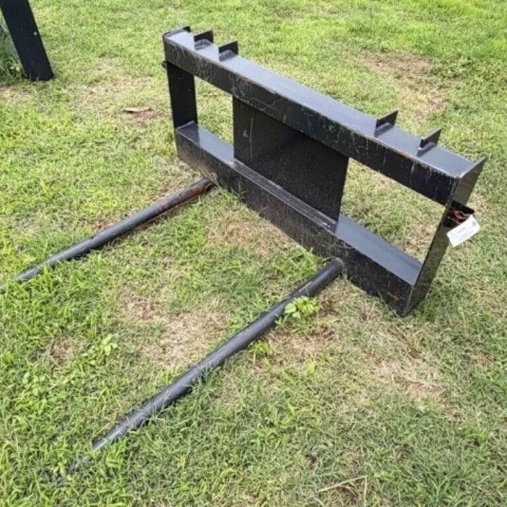 JCT Skid Steer Bale Spike Attachement