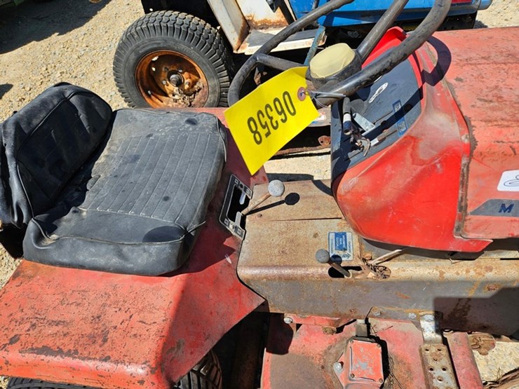 massey-ferguson-7-image-12