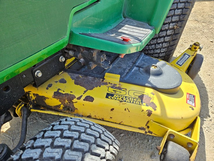 john-deere-425-image-12