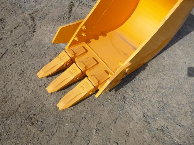 caterpillar-305-image-6