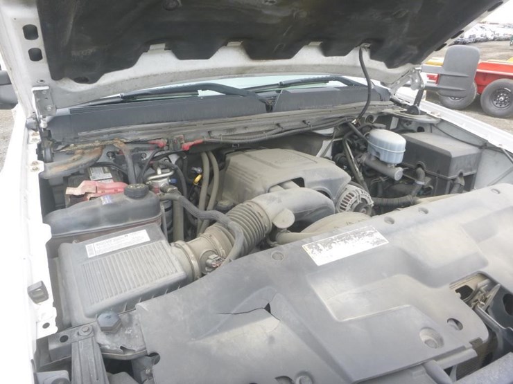 2008-gmc-3500-image-13