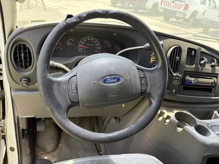 2003-ford-e350-sd-image-13